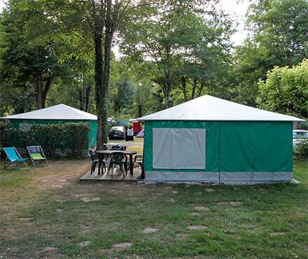 Canvas bungalow rental in Sarlat-la-Caneda