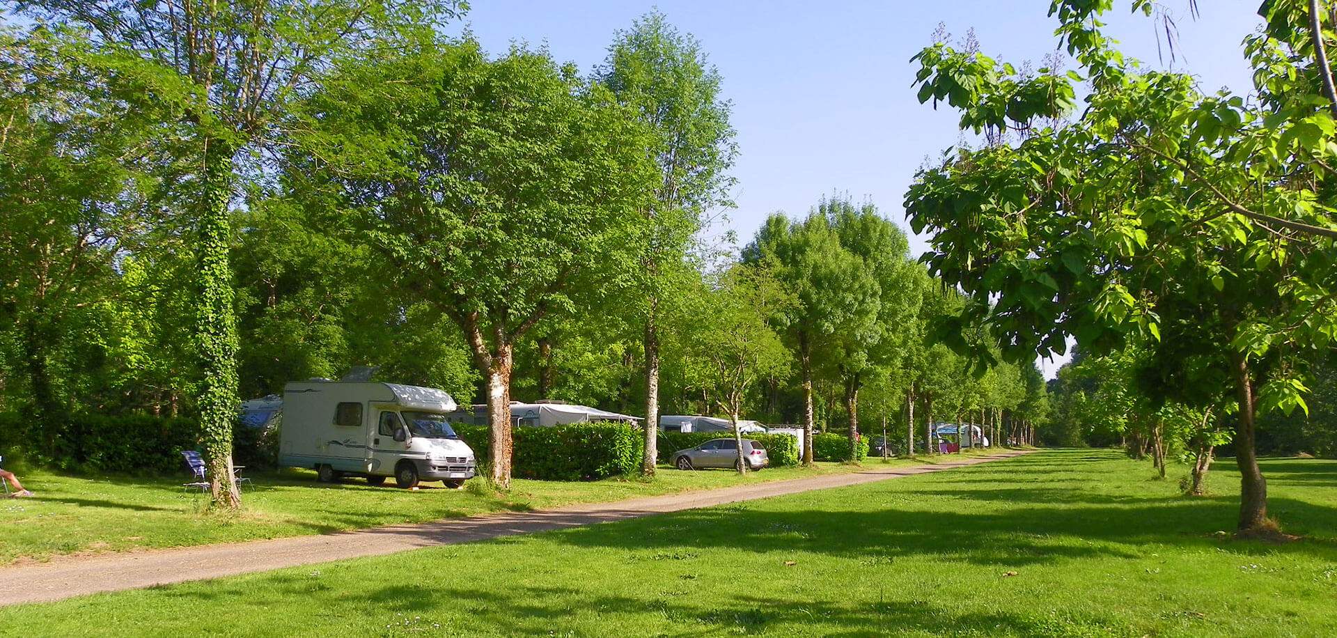 Emplacement pour camping cariste en Dordogne